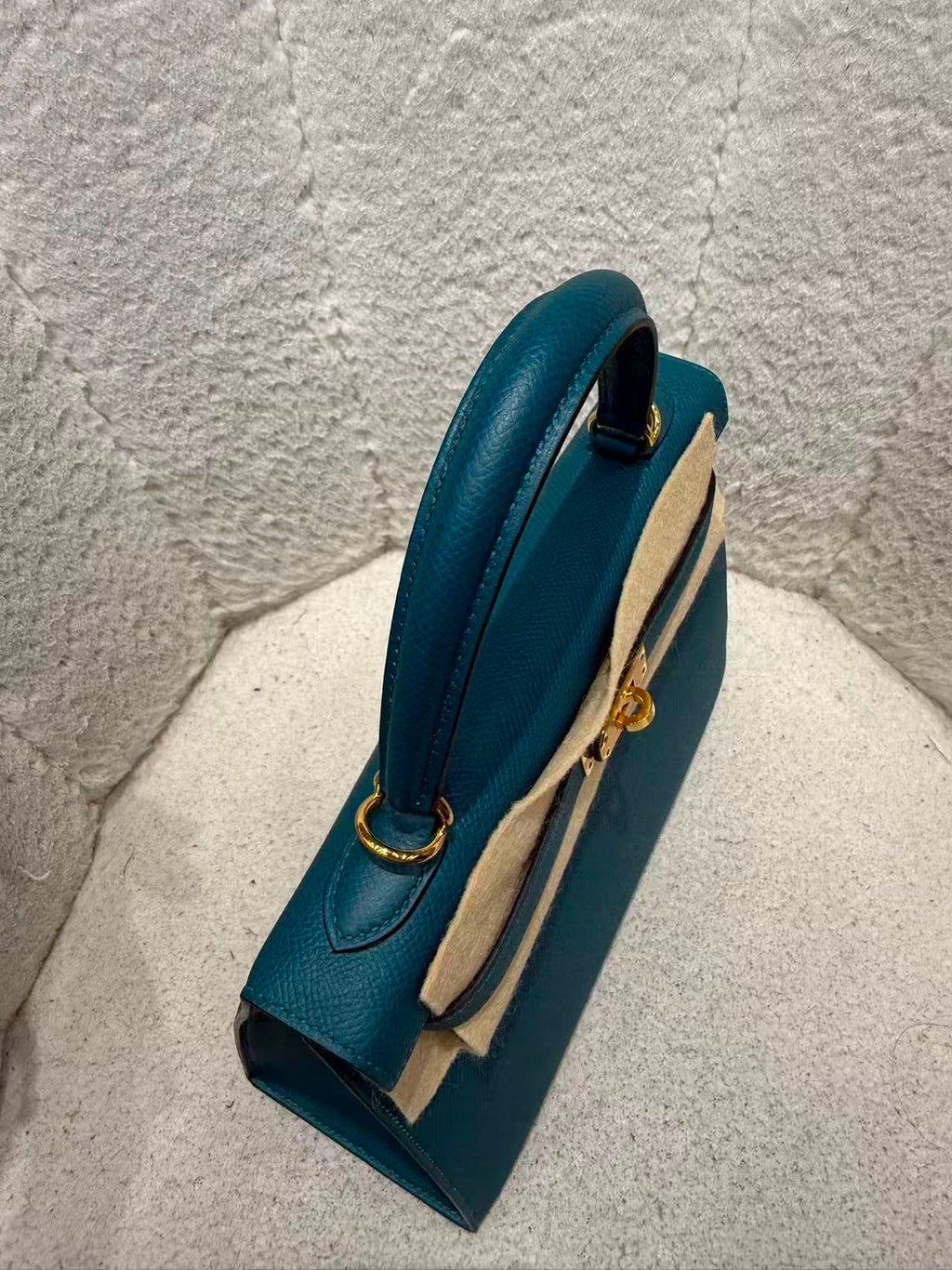 Hermès Kelly 25 Sellier, vert bosphore, cuir epsom, métal doré